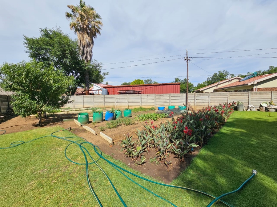 4 Bedroom Property for Sale in Potchefstroom North West